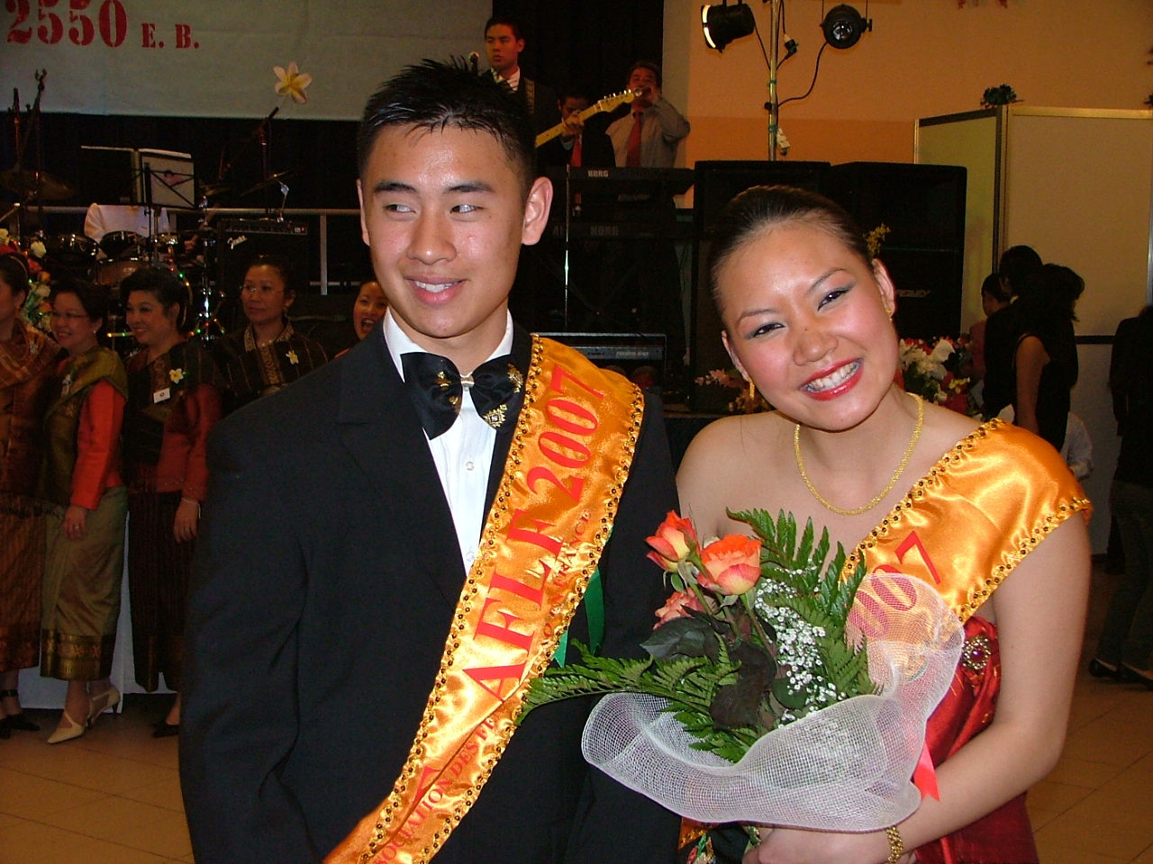 soirée pimay lao 2007associa.femmes lao en france 357.jpg